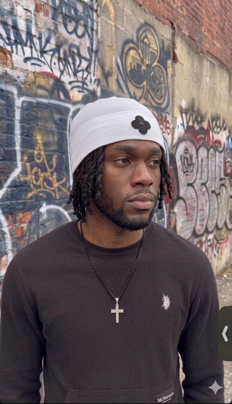 “Vancleef” Skull Cap (White)